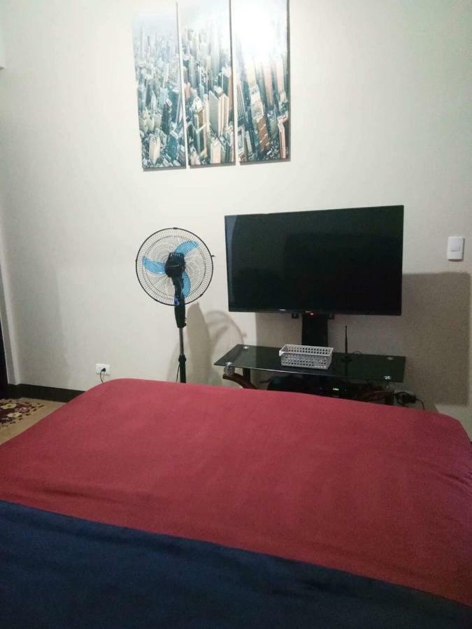 5H Tower C Manhattan Heights Cubao Qc Manila Exterior photo